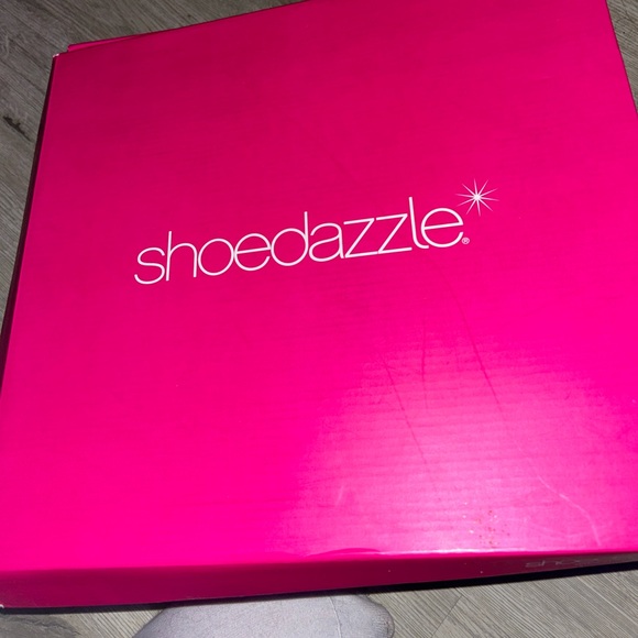 Size 8.5 Boots SHOEDAZZLE - Picture 6 of 8